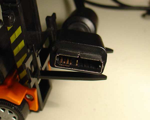 Composite A/V Cable - PS2-connector close-up