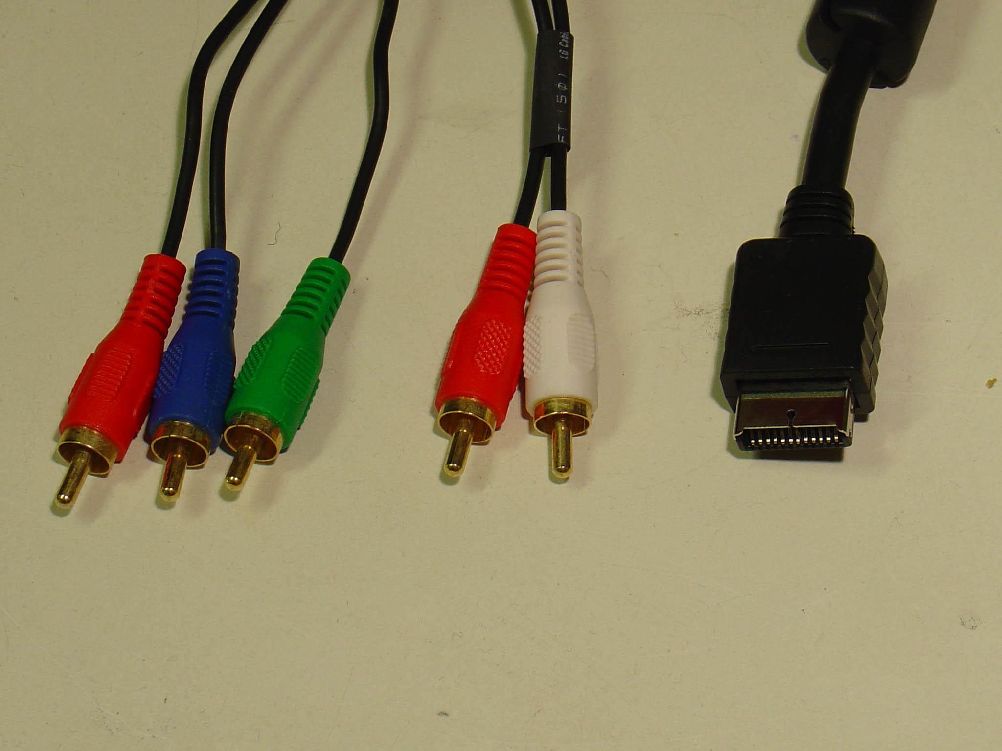 V component. Ps2 component Cable. Кабель component av (ps2). P2 компонентный кабель ps2. Компонентный кабель для ps2 переходник для телевизора.
